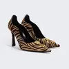 Sandalias de Tacón Alto Fino con Punta, Charol, Sin Espalda y Llavero, para Mujer, Verano