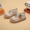 Zapatos de Lona para Niñas, Nuevo Modelo Verano 2026 para Bebés Niñas, Zapatos de Interior de Suela Blanda para Guardería, Zapatos de Princesa