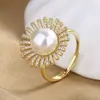 Anel de Pérola Flor Irregular para Mulheres Estilo Francês Luxo Leve Alto Nível Temperamento Meninas Celebridade da Internet Dedo Indicador Anel Ajustável