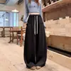 Calça de moletom cinza casual de tiro real 2026 Outono/Inverno Feminina Solta Esportiva Calça de Perna Curva Estilo Relaxado Preguiçoso Calça Banana Emagrecedora
