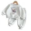 Nuevo Conjunto de Sudadera con Capucha de Manga Larga y Pantalones Casuales Estilo Coreano Elegante con Bordado de Elefantito Lindo para Primavera/Otoño para Niños y Niñas