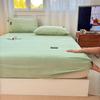 Juego de tres piezas de gorro de cama de terciopelo de leche engrosado Cubierta protectora de cerramiento completo de 360 grados Simmons cubierta de colchoneta marrón venta al por mayor generación