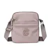 2026 Nuevo Bolso Cruzado Simple de Nylon para Primavera y Verano para Mujer, Bolso de Hombro Versátil Multicapa Ligero, Bolso Pequeño, Bolso para Teléfono Móvil