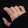 Anillo en Forma de Corazón, Banda Simple, Anillo para Dedo Índice de Mujer, Diseño de Alta Gama, Anillo Abierto, Lujo Ligero, Anillo de Estilo Ins de Nicho, Nuevo 2026