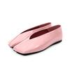 2026 Nuevo Modelo de Comercio Exterior Estilo Europeo y Americano Color Sólido Plano Moda Pasarela Punta Cuadrada Grande Poco Profundas Asimétricas Cómodas Zapatos para Mujer