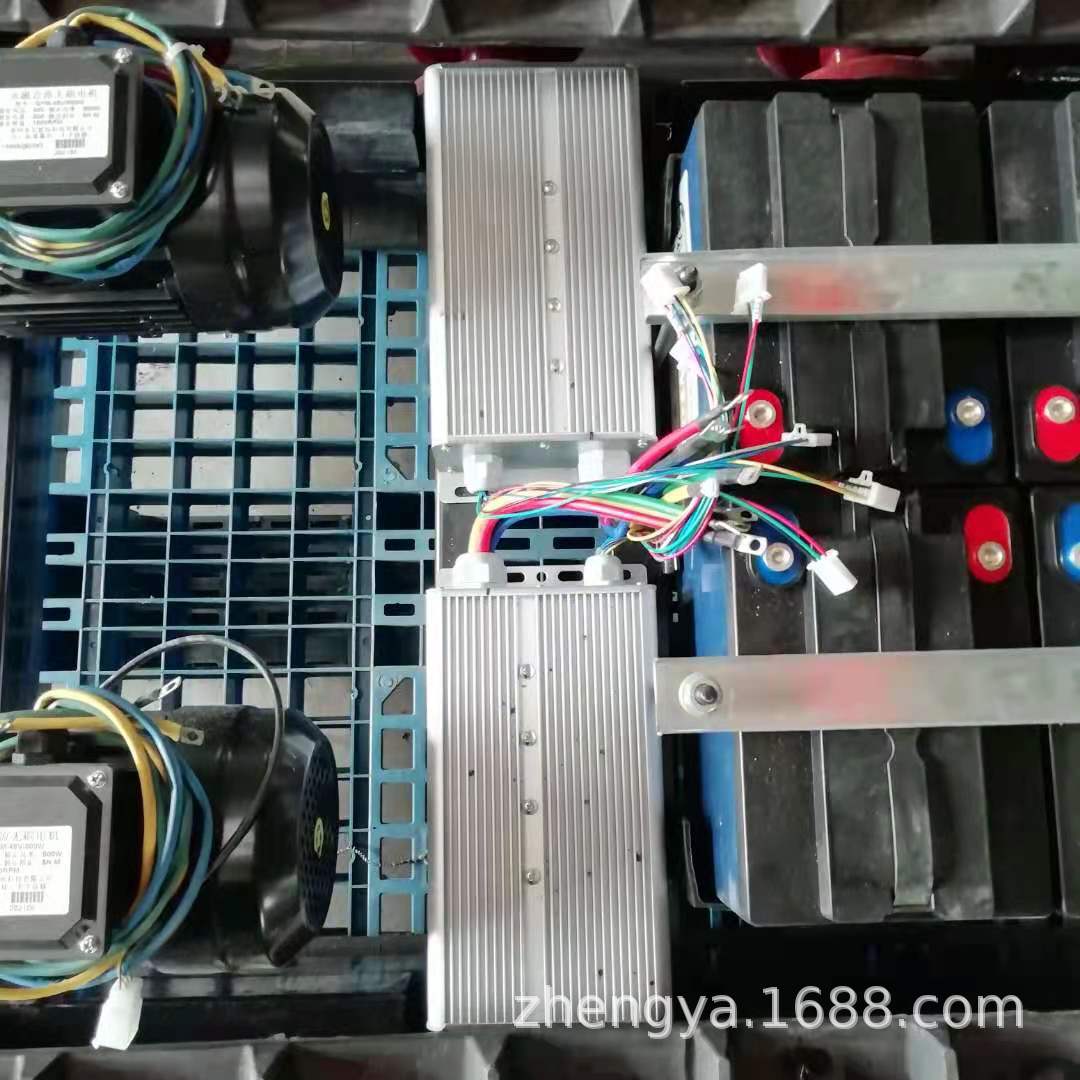 电动履带底盘细节图