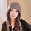 Estilo coreano moderno Chapéu de tricô de lã feito à mão com borla vermelha Chapeuzinho Vermelho para mulheres outono e inverno chapéu de proteção para as orelhas combinável