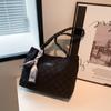 Bolsa Retro de Grande Capacidade Feminina Outono 2022 Nova Fashionável Fashionável Casual Bolsa para o Dia a Dia Bolsa Tote de Ombro/Axila