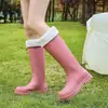 Botas de lluvia de moda impermeables, antideslizantes, de caña alta para mujer, duraderas, aptas para cocina, cálidas, forradas de felpa, zapatos de goma, botas de lluvia para adultos de tubo largo