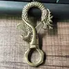 Llavero de grifo nuevo al por mayor colgante de latón metálico antiguo llavero de animal retro creativo accesorios regalo