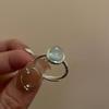 Anillo abierto de cuentas azules plateadas, diseño de nicho femenino, anillo de dedo índice de viento frío, anillo personalizado de moda de celebridad de Internet