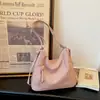 Nuevo Bolso de Hombro Bajo de Gran Capacidad con Diseño de Nicho Elegante, Bolso de Mano Casual Versátil y con Estilo para Mujer, Primavera/Verano 2026