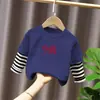 G2172# Primavera y Otoño Nueva Camiseta de Manga Larga Rayada Falsa de Dos Piezas Camisa Base Chaqueta Joker Holgada Ropa Infantil para Niños y Niñas