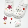 Decoraciones de zueco de felpa lindas de dibujos animados, simulación de animales frutales, accesorios DIY, hebillas de zapato, dijes para zapatos, versátil, venta al por mayor