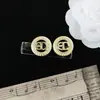 Pendientes de alta calidad para todo tipo de atuendos, pendientes de moda para hombres y mujeres, letras de pedrería, todo a juego, pasador de plata s925, accesorios de aleación