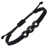 Pulsera tejida a mano con corazón doble de amor blanco y negro, 26 letras, cruz, moda versátil para parejas, venta al por mayor, letras en inglés