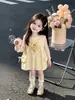 Conjunto de Niña 2026 Verano Nuevo Peto Rayado Infantil con Elegante Diseño de Muñeca Estrella para Bebés Niñas