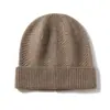 Cachecol 2026 Outono/Inverno Novo Estilo Feminino High-End Cor Sólida Tricô Trançado Espessado Quente Fashionável Tricô Casual Gorro com Punho