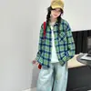 Camisa Xadrez para Meninas 2026 Novo Estilo de Primavera Chique Infantil Primavera e Outono Meninas Grandes Super Bonita Estilo Coreano Camisa Jaqueta