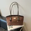 Bolsa Grande de Textura Retrô de Alta Qualidade para Mulheres 2026 Nova Bolsa de Ombro para o Outono e Inverno Bolsa Tote de Mão