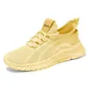 Processamento e Customização de Calçados Femininos, Tênis Esportivos de Tamanho Grande para Primavera, Tênis de Corrida Fly-Knit Transfronteiriços, Sapatos Individuais Respiráveis de Solado Macio, Sapatos de Boca Rasa