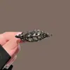 Pinza de Pato Hueca con Pedrería Estilo Coreano Versátil Forma de Hoja Pinza para Flequillo Nuevo Accesorio de Moda para el Cabello