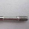 Suministro de tornillos para computadora/tornillos electrónicos, tornillos VGA, tornillos manuales, tornillos largos de malla Tornillo