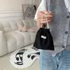 Bolsa de Armazenamento com Cordão 32 Etiqueta Tecida de Grande Capacidade Portátil Cor Pura 33 Bolsa de Maquiagem Feminina Portátil Veludo Cotelê 1 Branco Leite