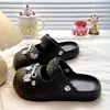 Mary Jane Dulce y Fresca Versátil Chancla de punta cerrada con vibra veraniega, bordes ondulados simples y exquisitos, zapatos perforados de EVA