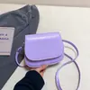 Bolsa Minimalista de Nicho Estilo Selim para Mulheres 2026 Nova Moda Estilo Coreano Bolsa Transversal Versátil de Nicho para o Dia a Dia Pequena Quadrada