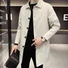 Jaqueta Capa Fina para Primavera e Outono Masculina Tendência Gola Lapela Manga Longa Masculina Versátil Comprimento Médio Corta-vento Tamanho Plus
