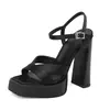 Sapatos femininos pretos de cetim com salto plataforma ultra alto de 13cm e salto grosso, sandálias sexy de bico quadrado aberto para passarela e balada