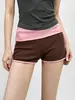 Shorts deportivos de verano para mujer estilo americano, finos, con bloques de color, con diseño de cintura para fitness y yoga, adelgazantes, sexys, que se ajustan a las caderas, shorts cortos de tres cuartos