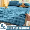 Colchón de Felpa Burbuja de Terciopelo de Leche, Almohadilla Suave para el Hogar, Invierno, Engrosado, Franela Coral, Cubrecama, Protector de Cama, Almohadilla para Colchón, Juego de Tres Piezas