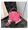 2025 Nuevo Patrón de Piedra Portátil Accesible Lujo Moda Hombro Único Retro Elegante Cruzado de Cuerpo Tendencia Bolso Cubo Pequeño para Mujer