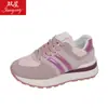 28175 Zapatos Deportivos 2026 Primavera y Otoño Estilo Coreano Versátiles Zapatos Casuales para Pareja Malla Transpirable Estudiante Planos Zapatos para Correr