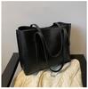 Bolsa de Ombro Feminina Elegante para o Trabalho Bolsa Grande Couro Macio 2021 Celebridade da Internet Nova Chegada Bolsa Tote Portátil Estudante Grande Capacidade Simples