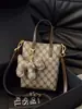 Elegante bolsa de mão pequena estilo vintage para mulheres 2026 novo modelo bolsa de telefone com estampa retrô bolsa de ombro versátil para mulheres bolsa transversal