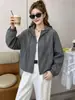 Nueva Chaqueta con Capucha Holgada de Verano 2026 para Mujer, Top Corto Holgado Casual Delgado, de Moda y Versátil para Mujeres Petites