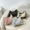 Bolso de Gran Capacidad para Mujer 2026 Nuevo Estilo Simple y Moderno Bolso de Hombro con Cadena Bolso Cruzado Retro de Moda Bolso Tote para Viajes