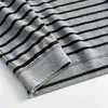 Camiseta de punto de manga larga para hombre, de corte holgado para otoño, con rayas, peso pesado, ajuste relajado, en blanco y negro, perfecta como capa base o top interior, con un estilo retro americano