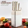 Conjunto de facas de aço inoxidável com sete peças, apresentando cabo horizontal e um bloco de facas quadrado, um conjunto de facas de cozinha de 7 peças