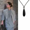 Collar con colgante ovalado de cordón de cuero minimalista estilo coreano, diseño de nicho de moda, cadena versátil para suéter para ir al trabajo