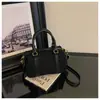 Bolsa de camurça para mulheres, nova coleção outono/inverno 2026, design de nicho, bolsa transversal, acabamento fosco popular, bolsa tote retrô