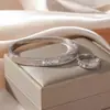 Pulseras Europeas y Americanas de Nuevo Diseño Transfronterizas para Mujer, Sencillas y de Moda, Lujo Ligero, Sensación de Alta Gama, Joyería de Anillo Abierto al por Mayor