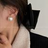 Elegantes aretes de gancho para la oreja de perlas Shijia Aretes de lujo ligero de alta gama para mujer Aretes de plata esterlina 925 aretes de perlas de nicho