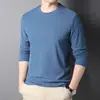 Nova Camiseta Térmica de Base Dupla Face para Homens da Primavera e Outono de 2023, Camiseta Lisa de Manga Longa, Gola Redonda de Alta Elasticidade, Roupa Masculina Quente