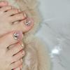 J241-280 usar uñas postizas para uñas de los pies chicas calientes espejo hielo a través de taladro de destello fino transfronterizo uñas postizas al por mayor