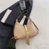 Bolsa High-end Feminina 2024 Nova Moda All-match Outono Vintage Francês Underarm Bag Niche Design Light Bolsa Feminina de Luxo