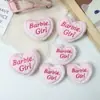 Dulce Felpa Muñeca Barbie Amor Accesorios Broche DIY Accesorios para el Cabello Ropa Bolsa Zapatos y Calcetines Regalos de Acompañamiento Decoración